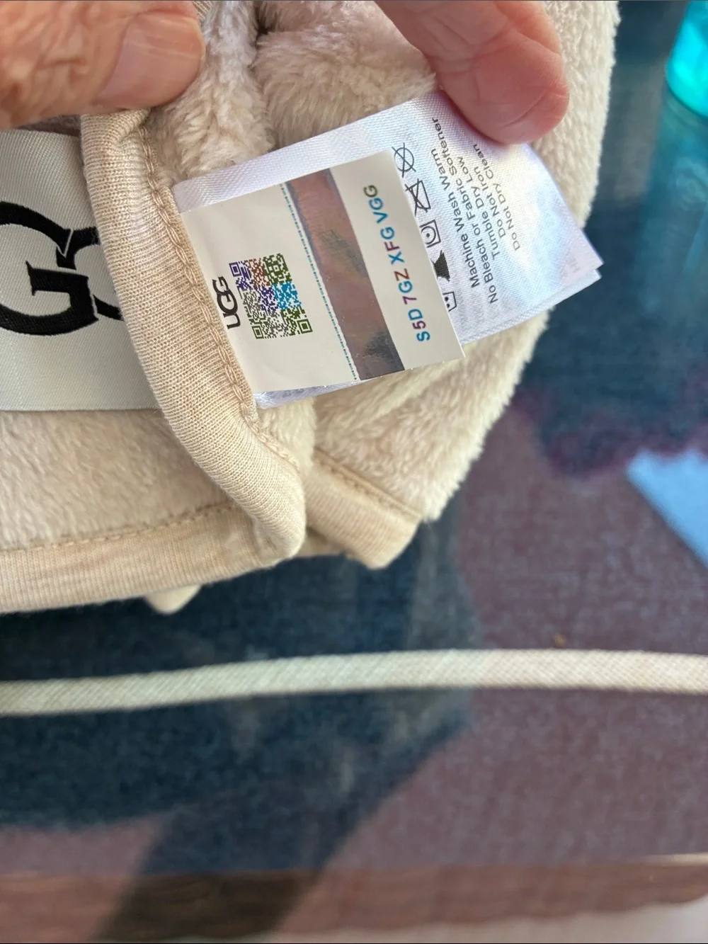UGG Cozy Neutral Cream Throw Blanket